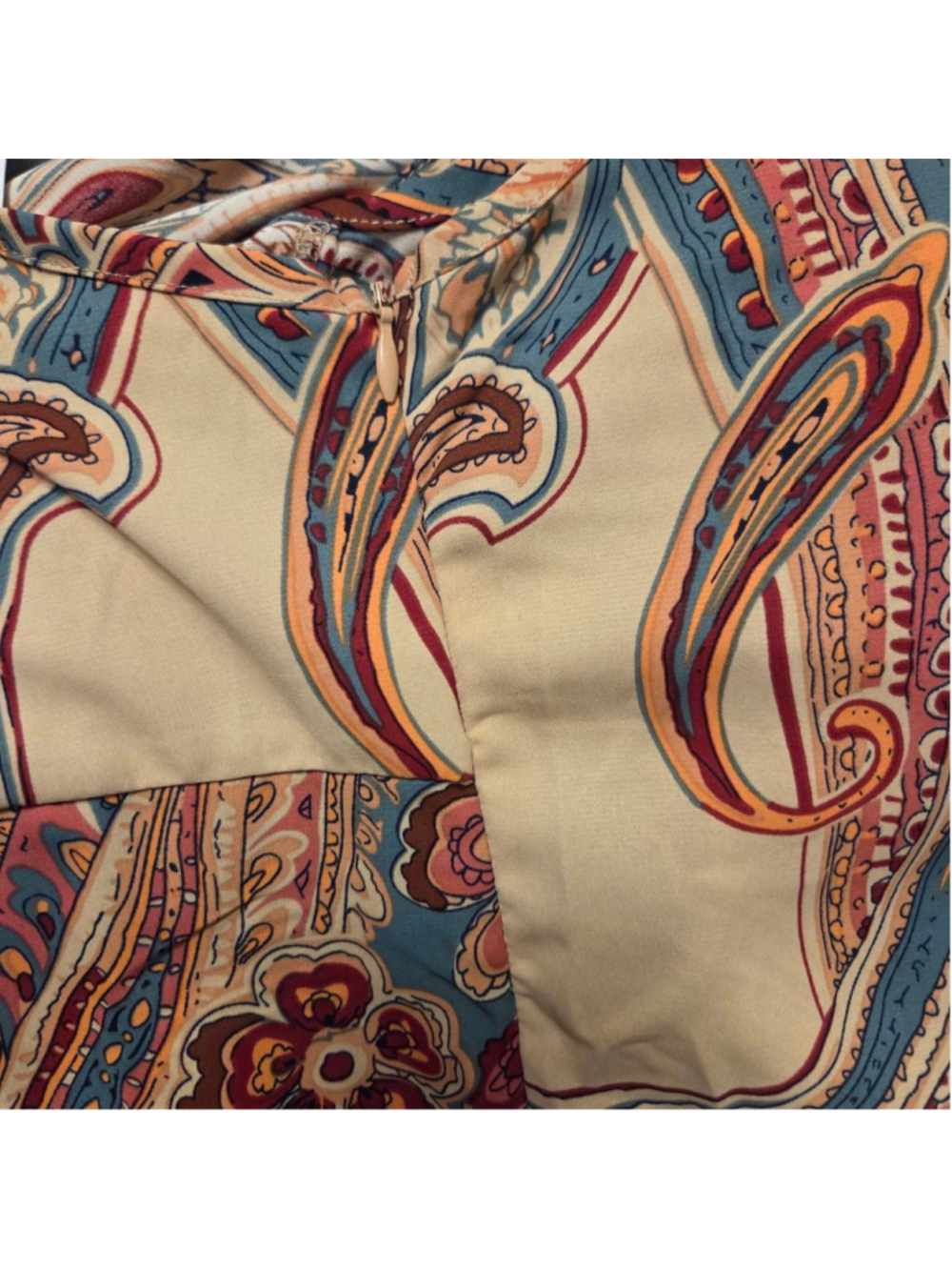 T&C APPAREL Paisley Print Beige Teal Jumpsuit Size M - Picture 8 of 8